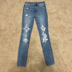 American Eagle Outfitters Light Blue Distressed Skinny Jeans
